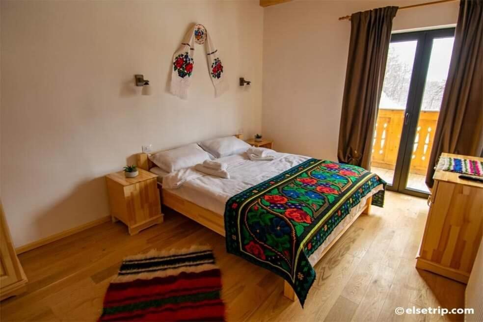 Casa Tomoiaga Hotel Viseu de Sus Luaran gambar